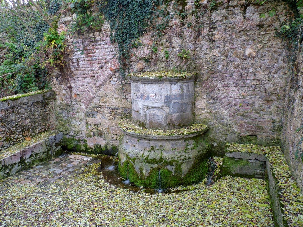 Fontaine des Anglais à Damazan