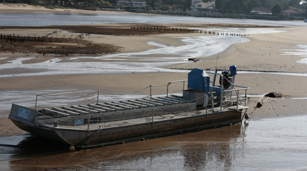 Barge